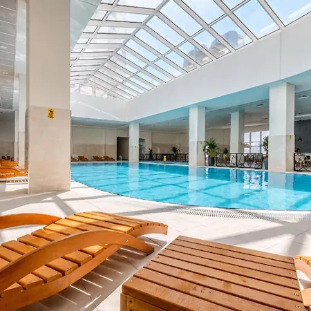 35th Floor-cevahir Sky City-free Parking-pool-spa-gym-comfort-near To Center *